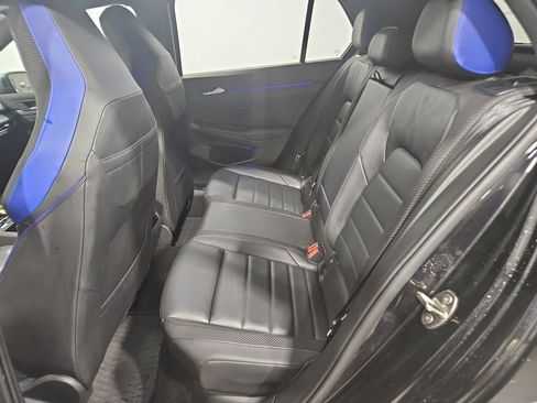 Used 2024 Volkswagen Golf R image 25