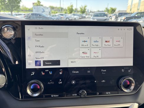 Used 2023 Lexus RX 350 w/ Accessory Package (2T) AWD/4WD image 23