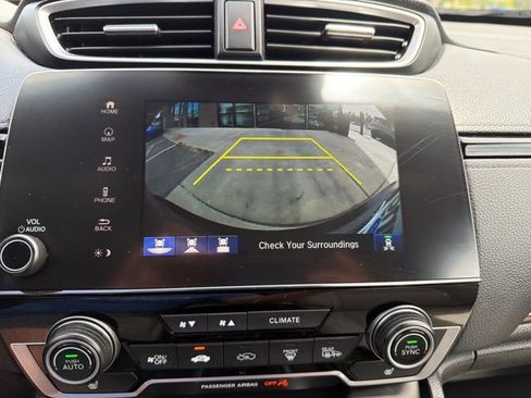 Used 2022 Honda CR-V Touring image 18