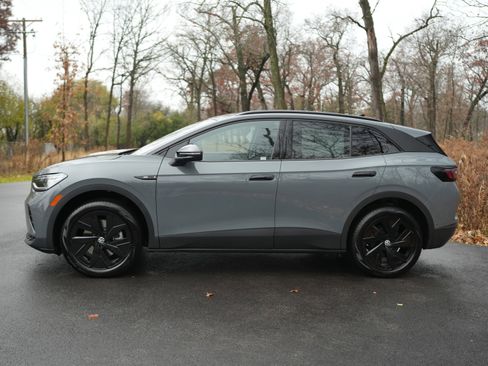 New 2025 Volkswagen ID.4 Pro S image 10