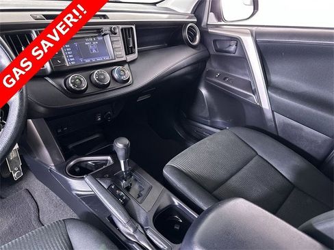 Used 2016 Toyota RAV4 LE image 36