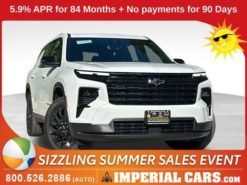 New 2026 Chevrolet Traverse LT w/ Midnight/Sport Edition FWD image 1