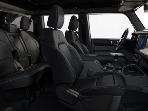 New 2025 Ford Bronco Outer Banks w/ Sasquatch Package image 6