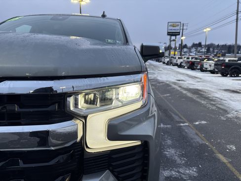 Used 2023 Chevrolet Silverado 1500 LT w/ Z71 Off-Road Package image 10