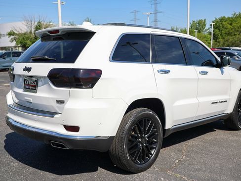 Used 2018 Jeep Grand Cherokee Summit AWD/4WD image 22