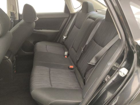 Used 2019 Nissan Sentra SV FWD image 18