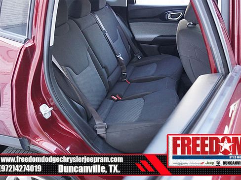 Used 2022 Jeep Compass Sport AWD/4WD image 16