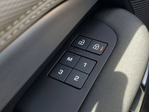 New 2026 Land Rover Discovery Dynamic SE AWD/4WD image 22