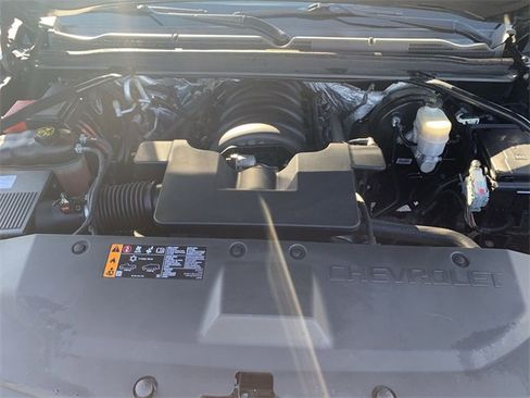 Used 2018 Chevrolet Tahoe LT image 29
