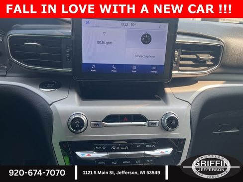 Used 2023 Ford Explorer XLT w/ Equipment Group 202A image 16