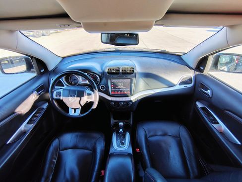 Used 2017 Dodge Journey GT w/ Driver Convenience Group image 2