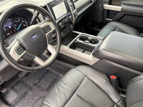 Certified 2020 Ford F350 Lariat image 11