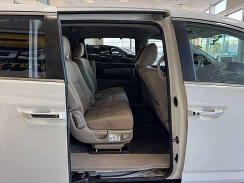 Used 2016 Honda Odyssey EX image 40