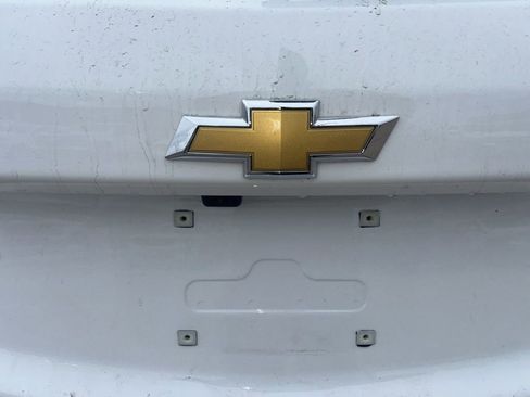 Certified 2024 Chevrolet Equinox LT FWD image 8