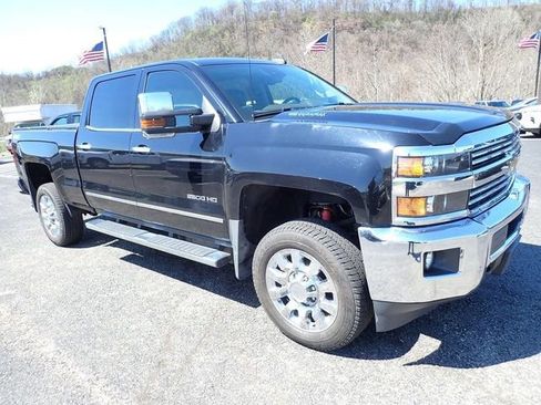Used 2016 Chevrolet Silverado 2500 LTZ w/ Duramax Plus Package image 8