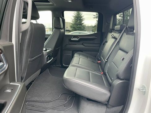 Used 2023 GMC Sierra 1500 SLT w/ SLT Premium Plus Package image 16