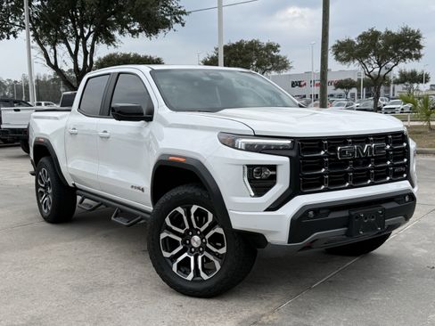 Used 2024 GMC Canyon AT4 w/ AT4 Premium Package image 2