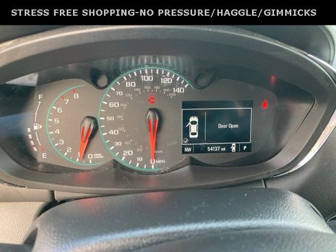 Used 2021 Chevrolet Trax LT w/ Redline Edition image 25