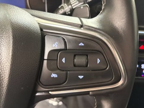 Used 2023 Buick Envision Preferred w/ Sport Touring Package AWD/4WD image 18