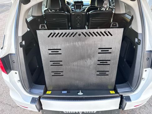 Used 2021 Honda Odyssey EX-L image 36