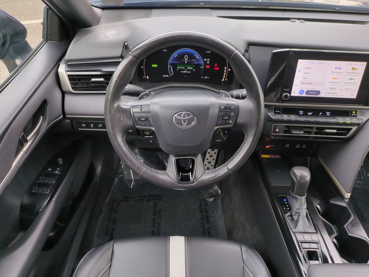 Used 2025 Toyota Camry SE AWD/4WD image 15