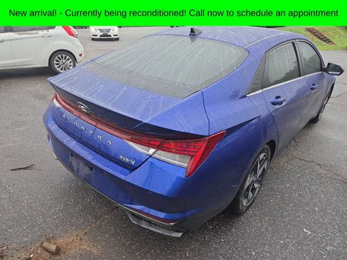 Used 2023 Hyundai Elantra Limited FWD image 6