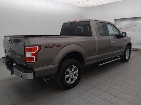 Used 2018 Ford F150 XLT w/ Equipment Group 302A Luxury AWD/4WD image 10