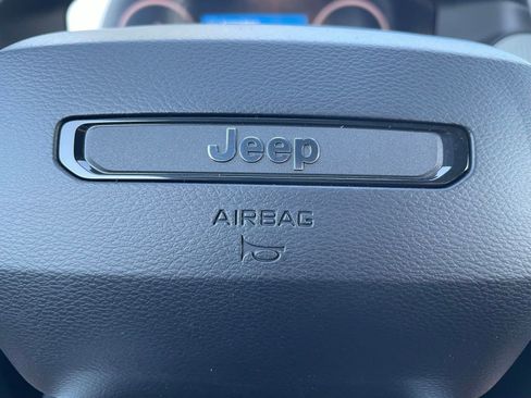 New 2026 Jeep Cherokee Laredo AWD/4WD image 17