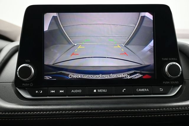 Used 2023 Nissan Rogue S FWD image 15