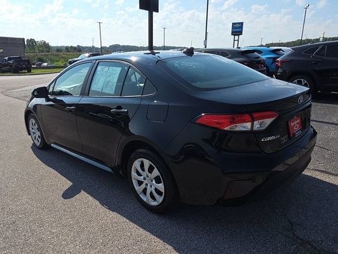 Used 2024 Toyota Corolla LE FWD image 6