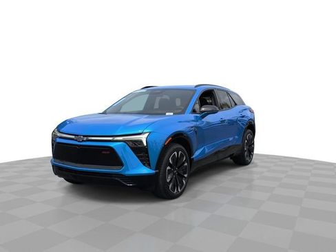 Certified 2025 Chevrolet Blazer EV RS AWD/4WD image 4