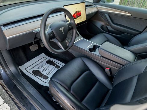 Used 2023 Tesla Model 3 Standard Range RWD image 16