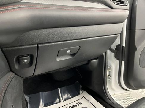 Used 2024 Dodge Durango GT RWD image 39