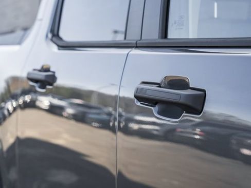 New 2026 Ford Maverick XLT image 23