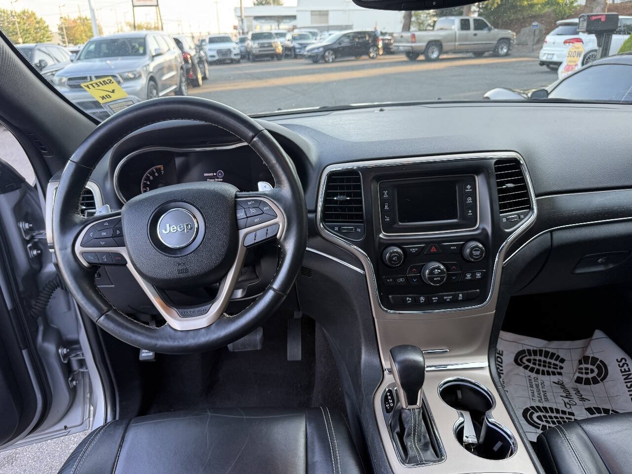 Used 2017 Jeep Grand Cherokee Limited AWD/4WD image 24