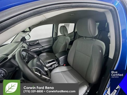 Used 2017 Toyota Tacoma SR5 image 22