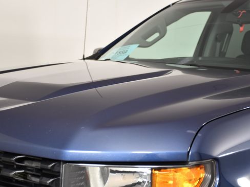 Used 2021 Chevrolet Silverado 1500 Custom Trail Boss AWD/4WD image 12