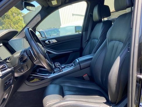 Used 2022 BMW X7 M50i AWD/4WD image 11