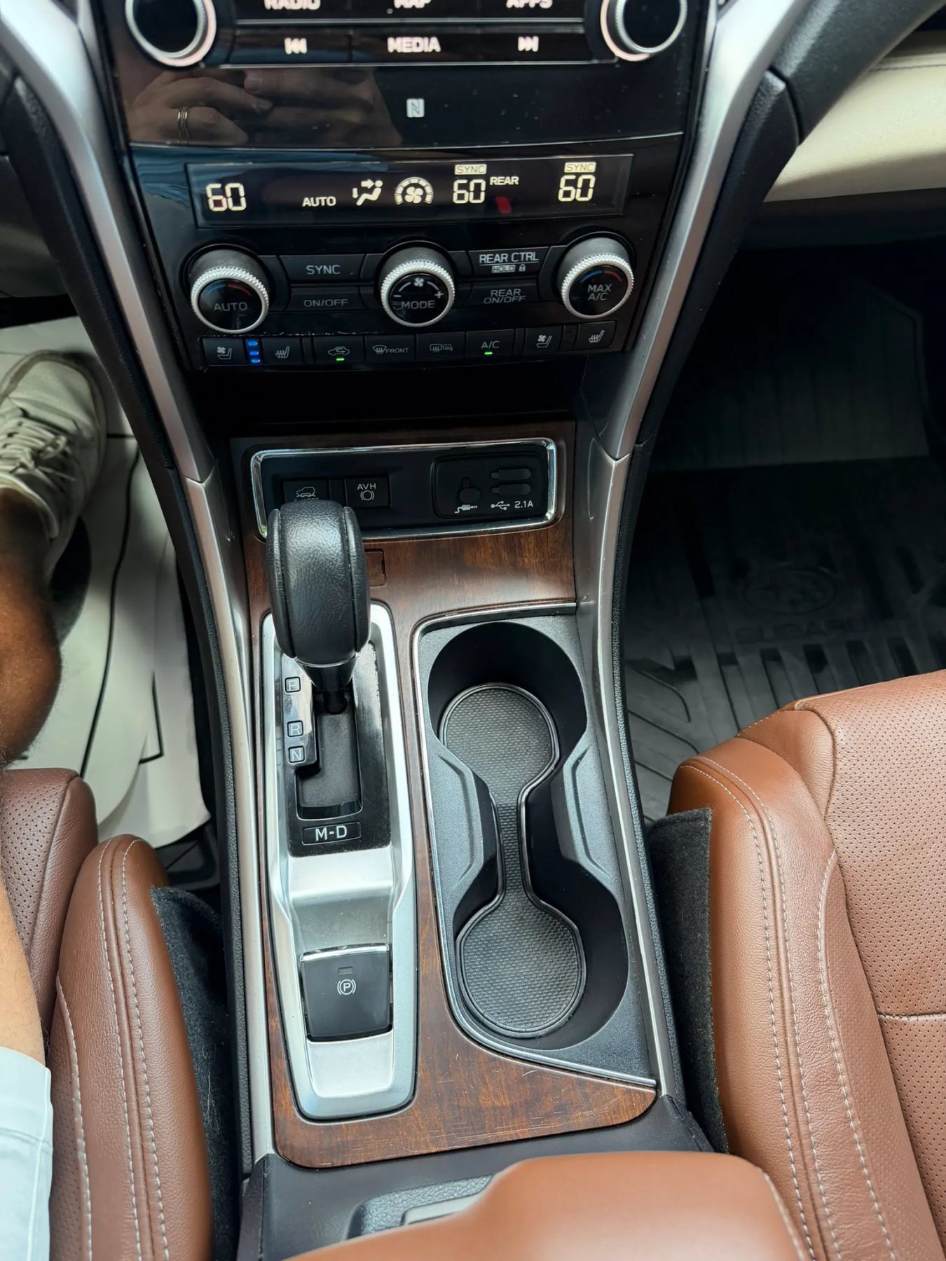 Used 2019 Subaru Ascent Touring w/ Popular Package #3 AWD/4WD image 15