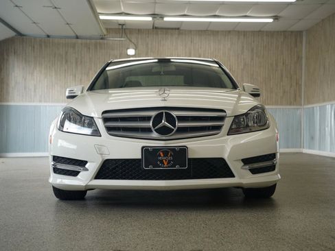 Used 2012 Mercedes-Benz C 300 4MATIC Sedan image 2