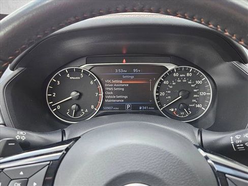 Used 2024 Nissan Altima 2.5 SR FWD image 10