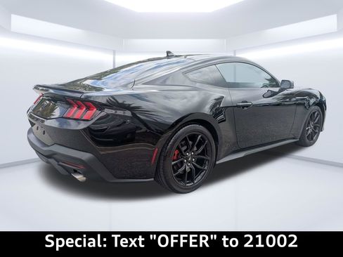 Used 2024 Ford Mustang Premium RWD image 3