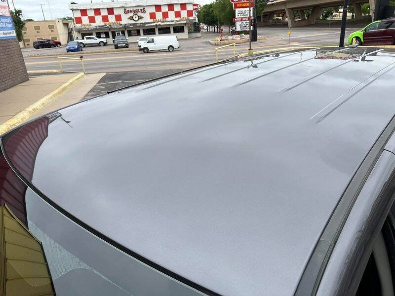 Used 2017 Dodge Grand Caravan SE FWD image 15