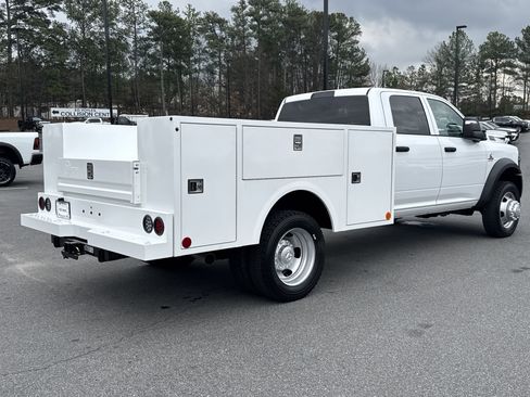 New 2026 RAM 5500 Tradesman w/ Chrome Appearance Group image 3