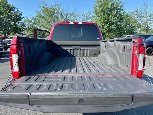 Used 2019 Ford F350 Platinum w/ Platinum Ultimate Package AWD/4WD image 25