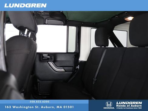 Used 2018 Jeep Wrangler Unlimited Sport S AWD/4WD image 13