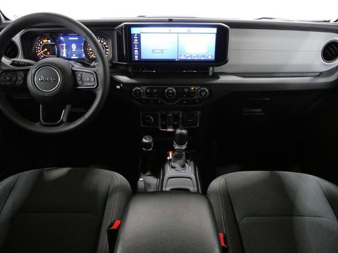 Used 2024 Jeep Wrangler Unlimited Sport AWD/4WD image 11