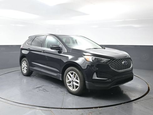Used 2024 Ford Edge SEL AWD/4WD image 5