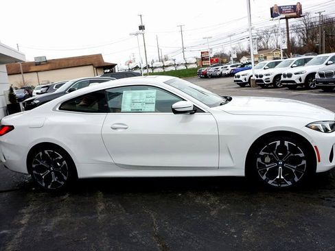 Used 2025 BMW 430i xDrive Coupe w/ Convenience Package image 3