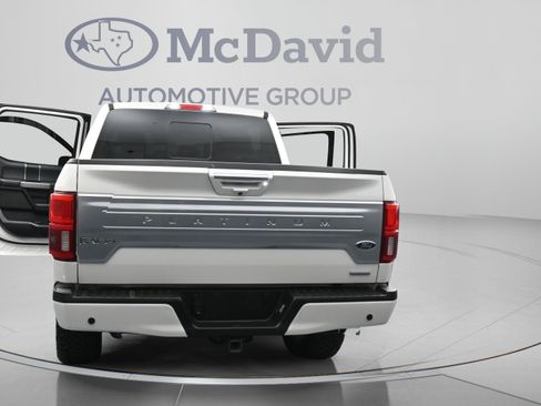 Used 2018 Ford F150 Platinum w/ Equipment Group 701A Luxury AWD/4WD image 44